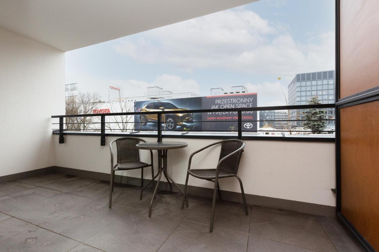 Tessan'S Suite Mokotow By Renters Prestige Warsaw Exterior photo