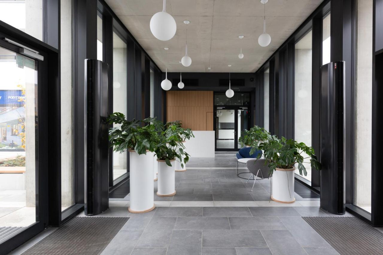 Tessan'S Suite Mokotow By Renters Prestige Warsaw Exterior photo