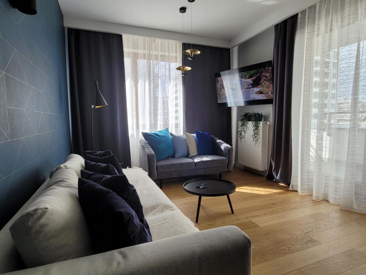 Tessan'S Suite Mokotow By Renters Prestige Warsaw Exterior photo